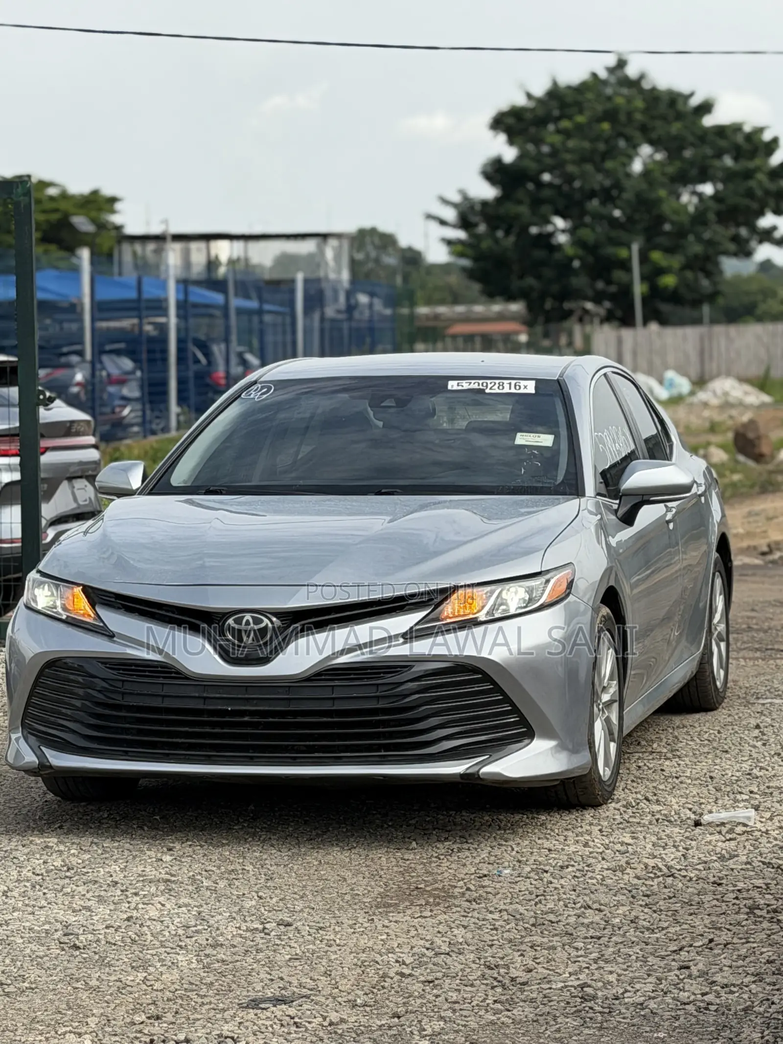 Toyota Camry 2018 Silver