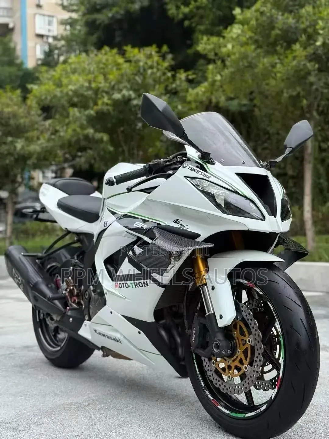 Kawasaki Ninja ZX6R 2015 White