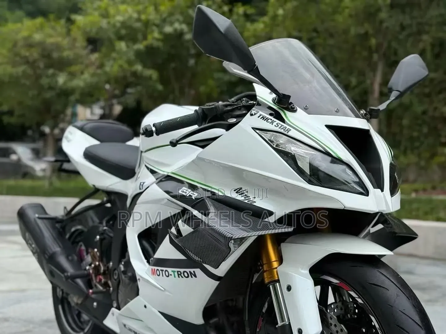 Kawasaki Ninja ZX6R 2015 White