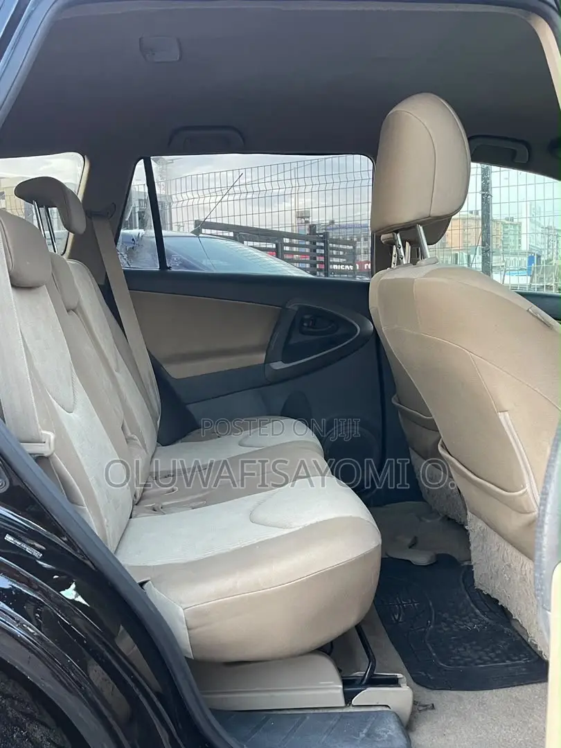 Toyota RAV4 2009 Black