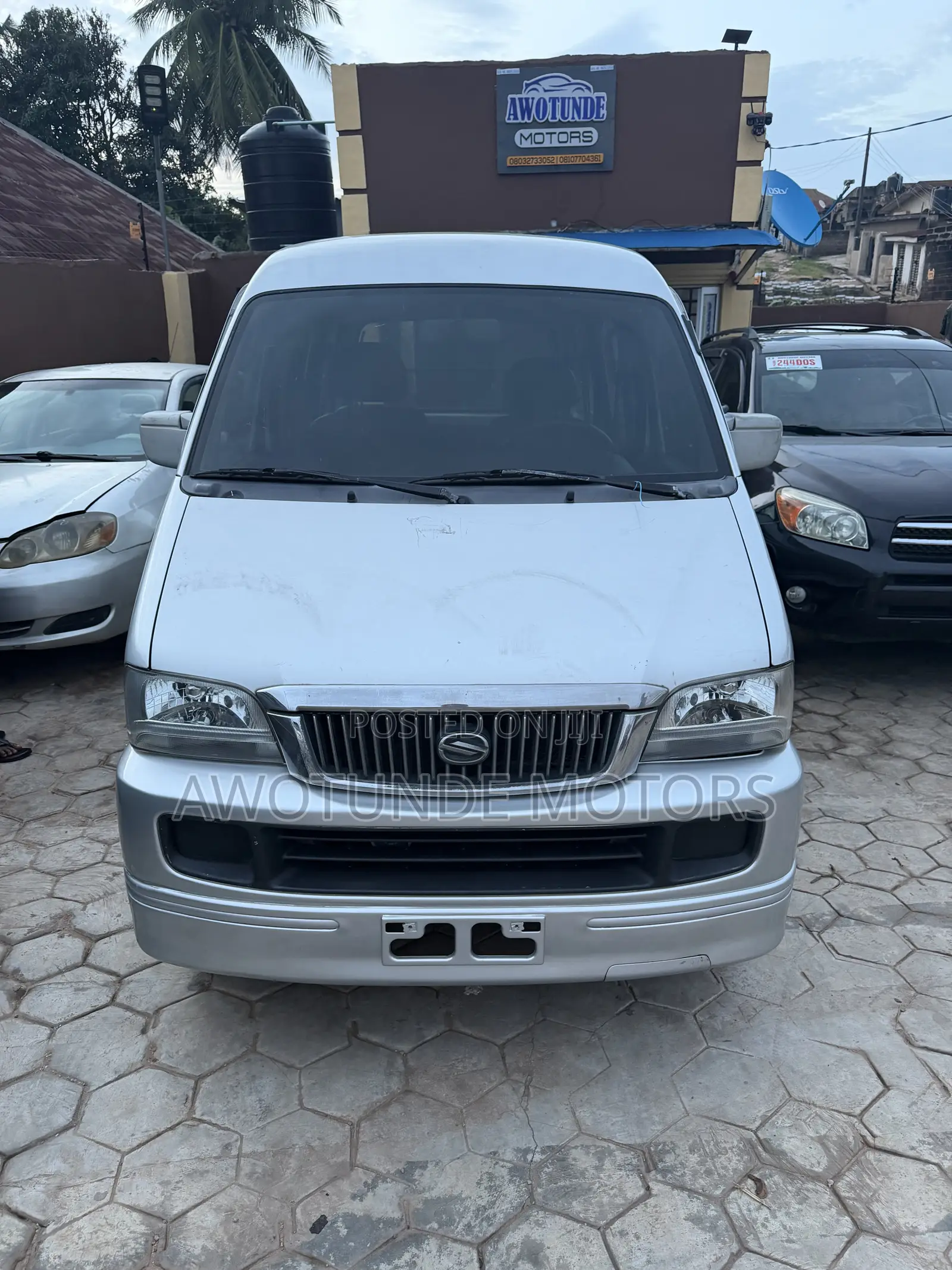 Suzuki APV Minibus 2003 Silver