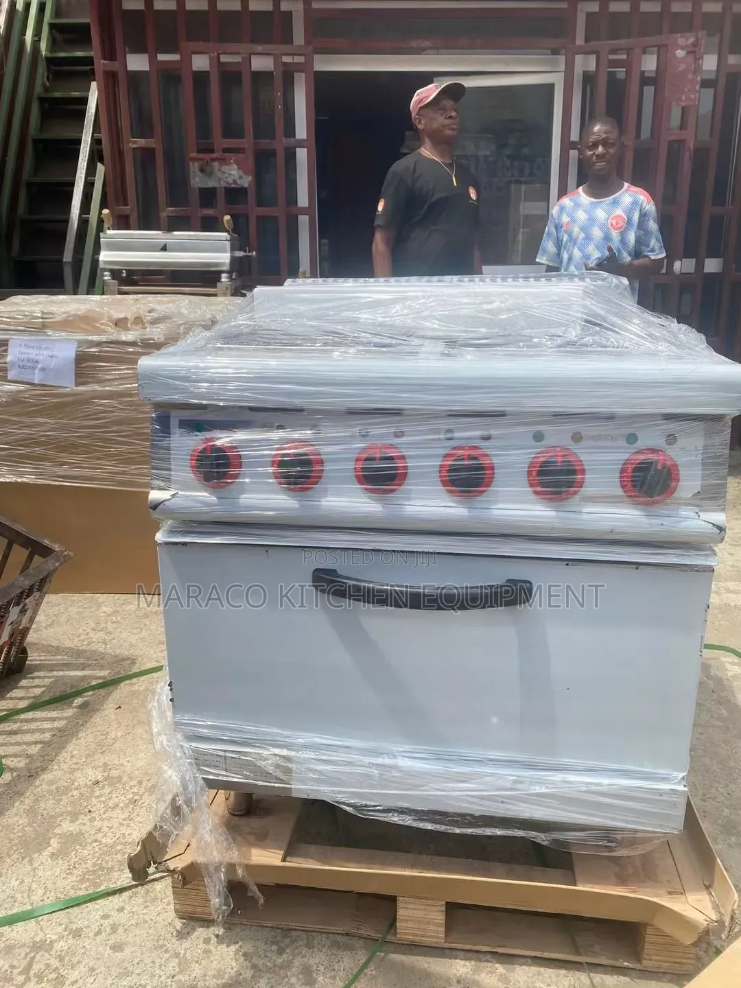 6bunner Gas Cooker With Oven