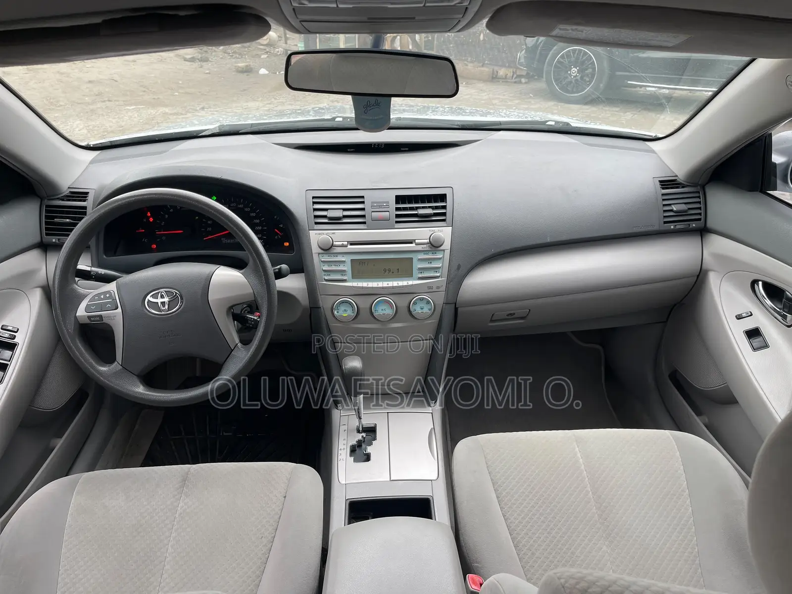 Toyota Camry LE 4dr Sedan (2.4L 4cyl 5A) 2009 Silver