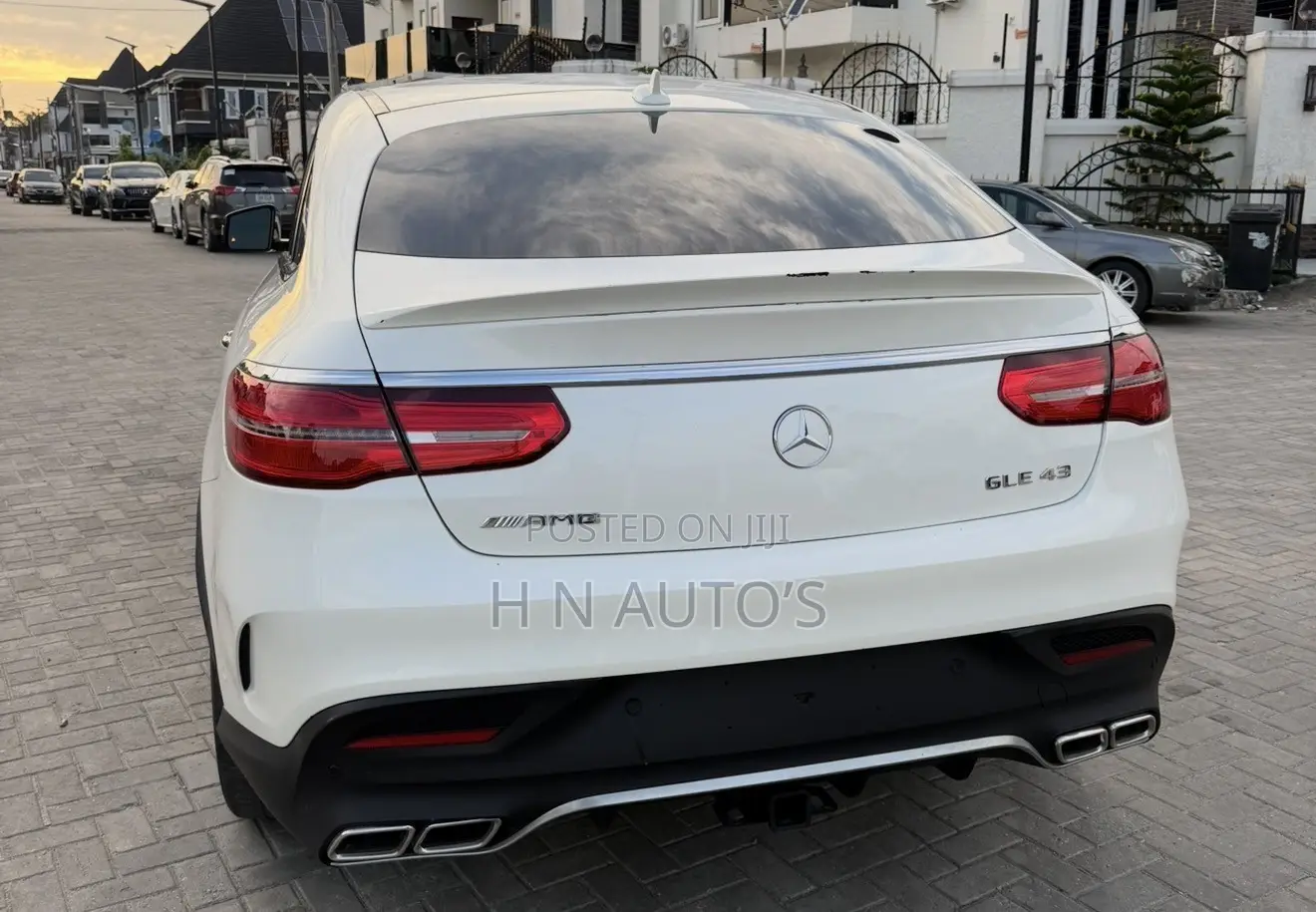 Mercedes-Benz GLE-Class 2019 White