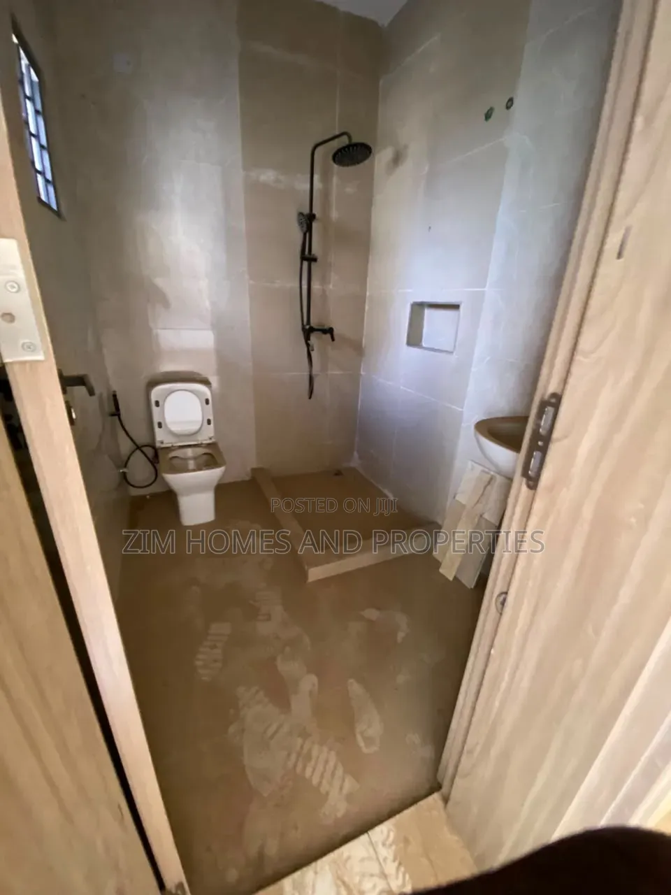 3bdrm Duplex in Zim Homes And, Jahi for rent