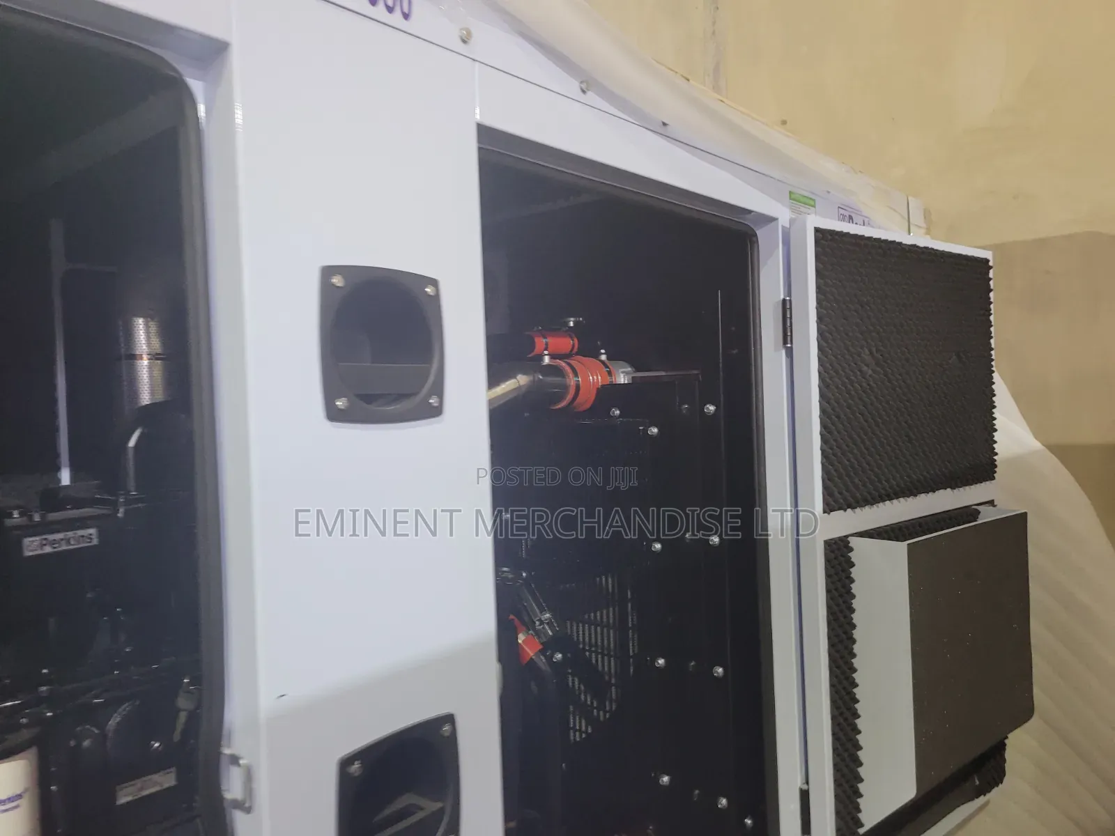 350kva Perkins Soundproof Generator for Commercial Use