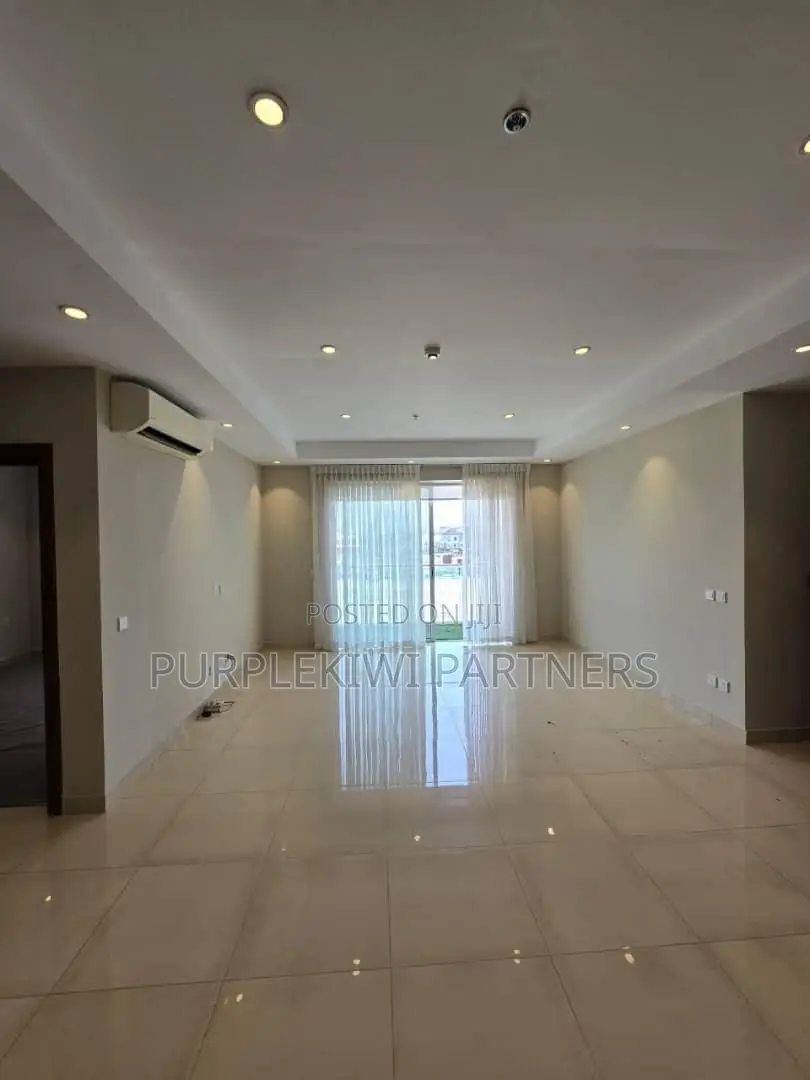 2bdrm Apartment in Bluewater Apartment, Victoria Island Extension