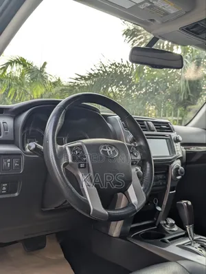 Toyota 4-Runner Limited 2020 Black