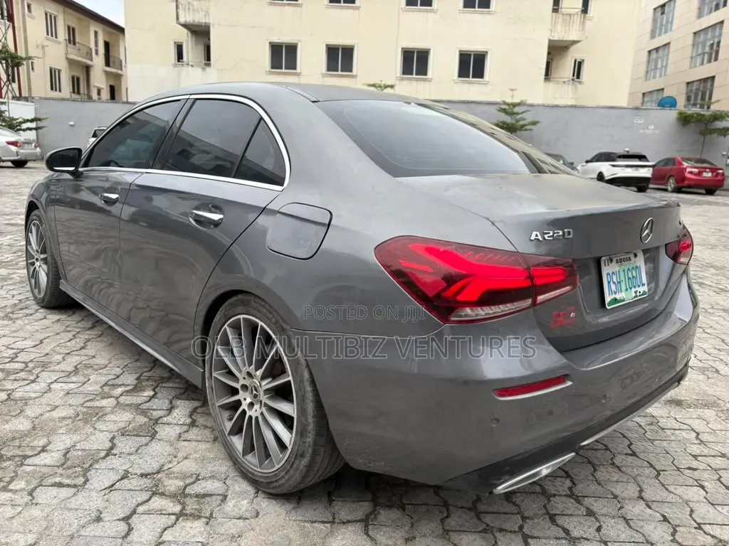 Mercedes-Benz A-Class Base A 220 AWD 4MATIC 2020 Gray