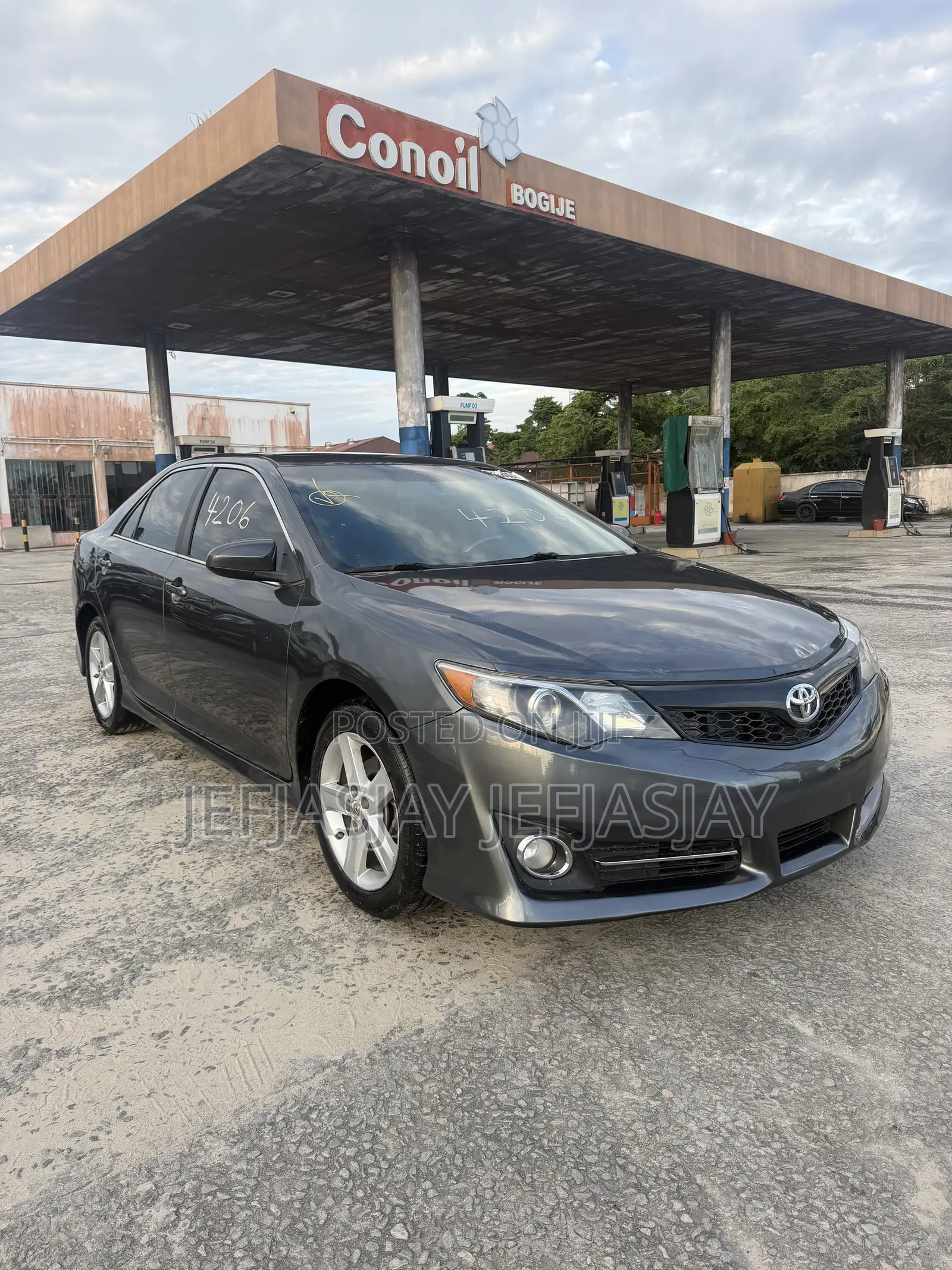 Toyota Camry SE Limited Edition 4dr Sedan (2.5L 4cyl 6A) 2012 Black