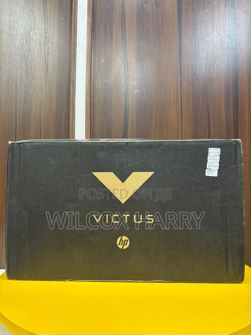 New Laptop HP Victus 15 8GB Intel Core i5 SSD 512GB
