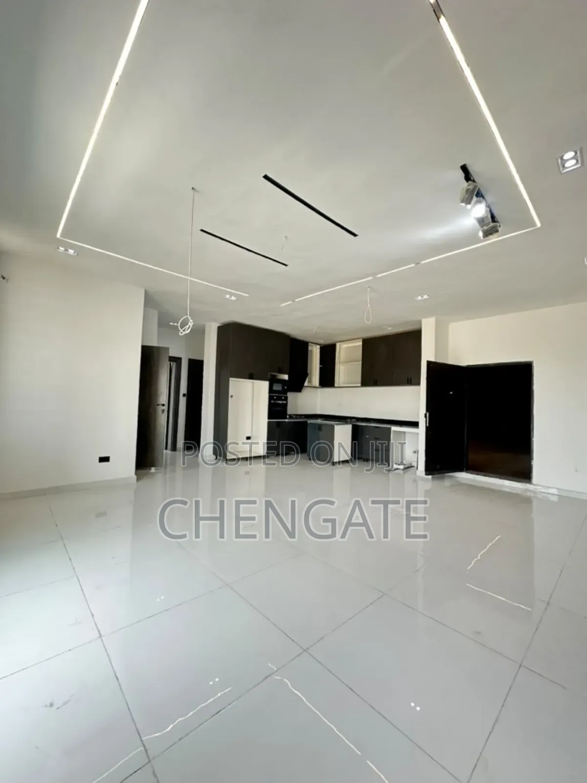 3bdrm Penthouse in Ikate for sale