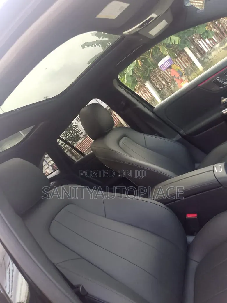 Mercedes-Benz GLA 250 2021 Black