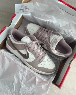 Women's Nike SB Dunk Low Plum Size 37-43