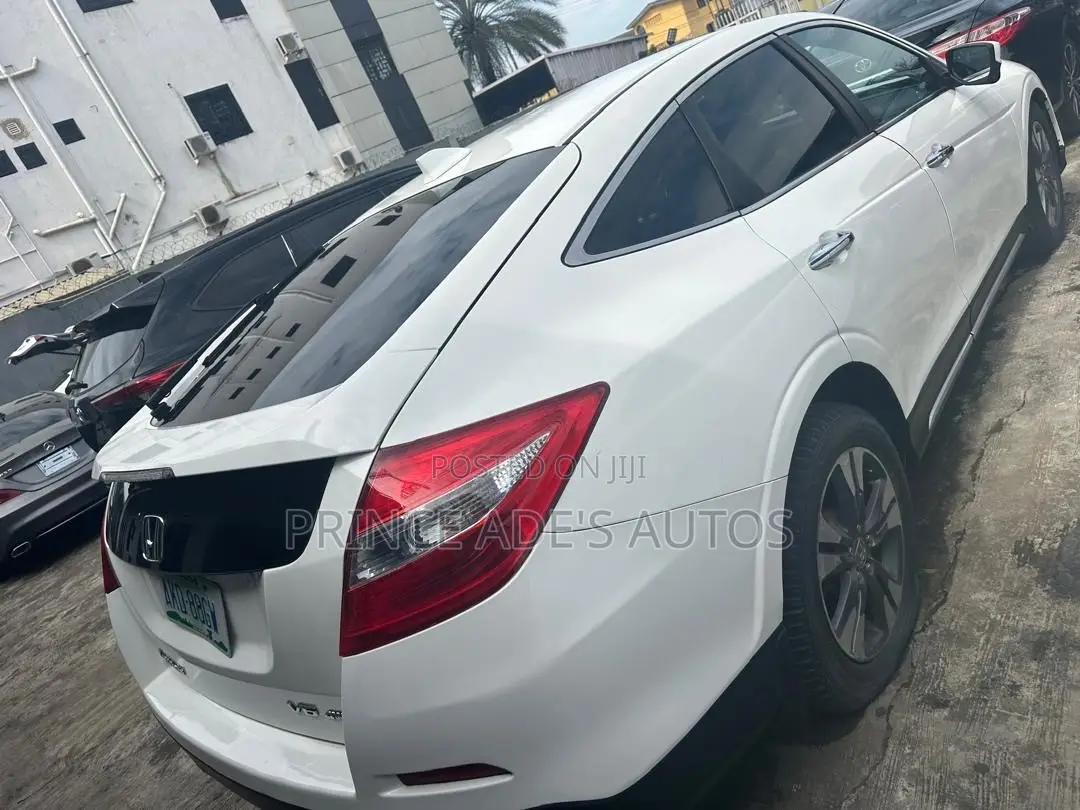 Honda Crosstour 2013 White