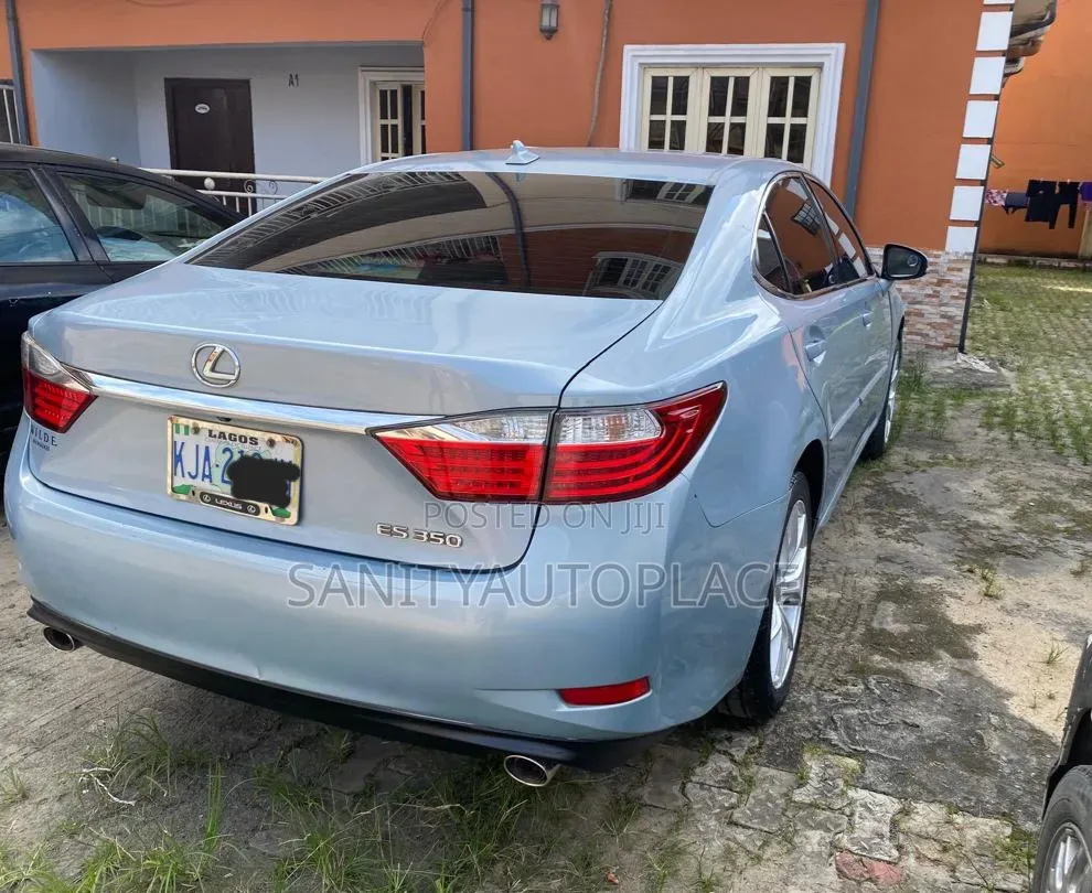 Lexus ES 350 FWD 2013 Blue