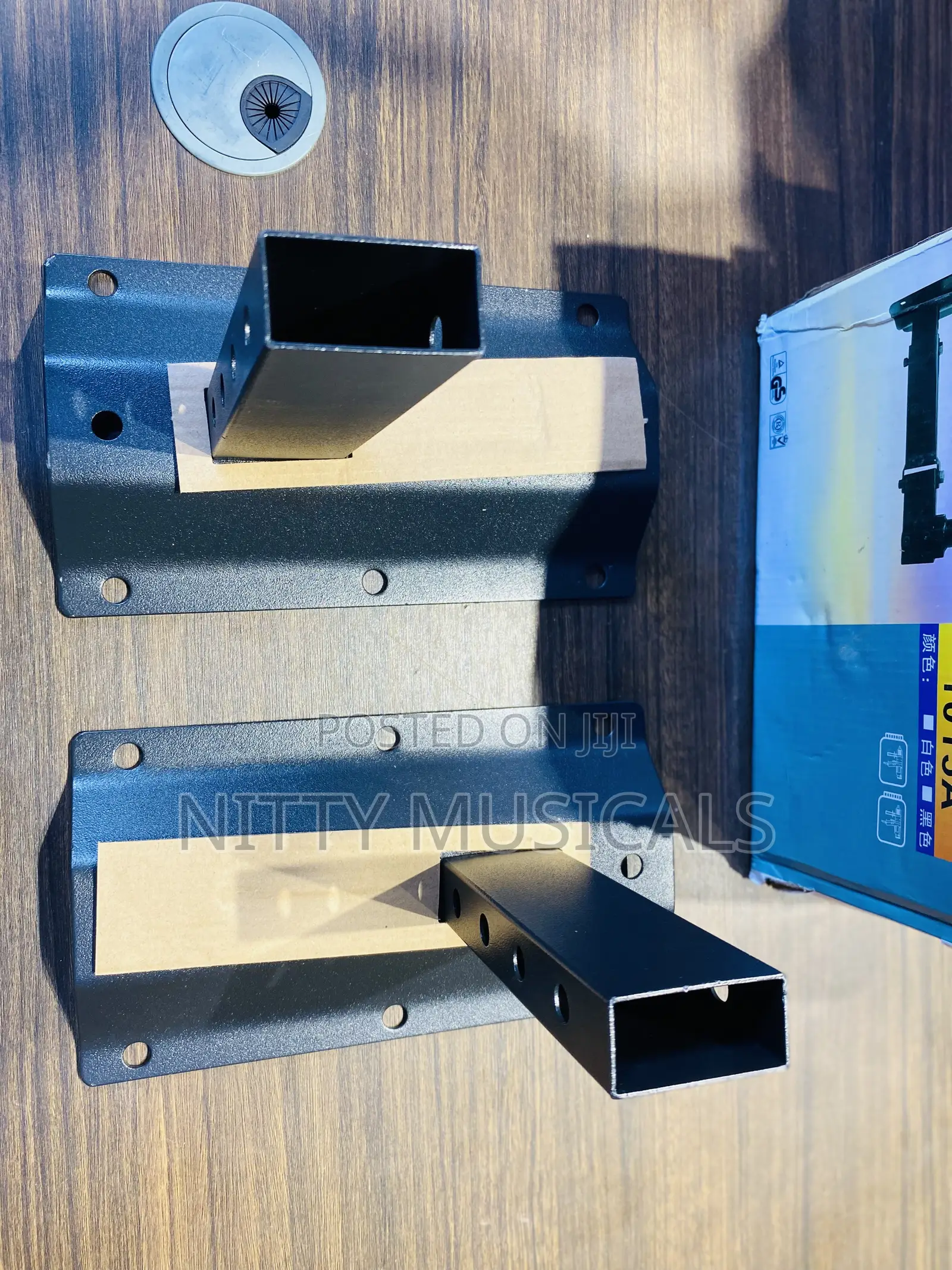 Wall Speaker Hanger