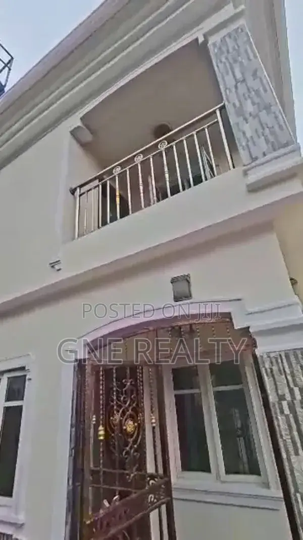 Furnished 4bdrm Duplex in Ago Palace for sale