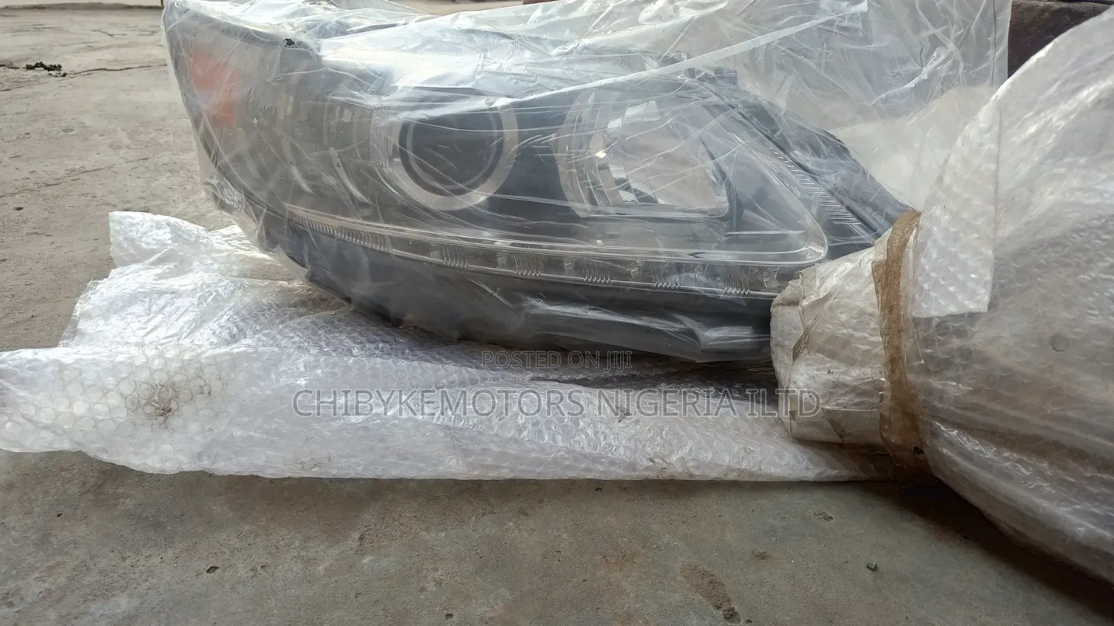 Headlights for Lexus ES350 2013 / 2015