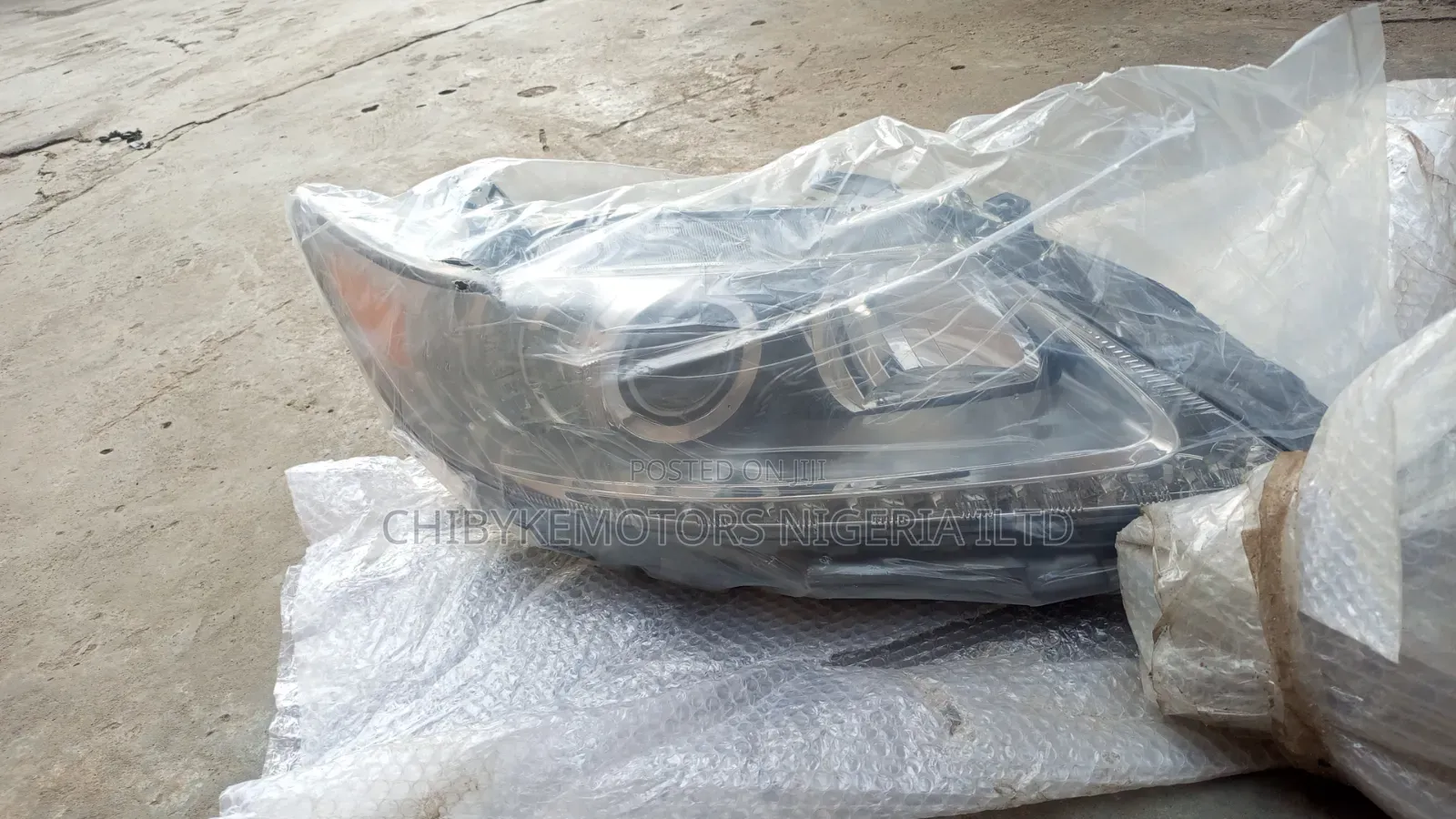 Headlights for Lexus ES350 2013 / 2015