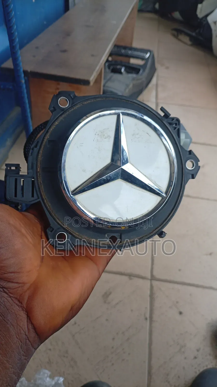 Mercedes Benz Coupe Booth Opener and Booth Camera