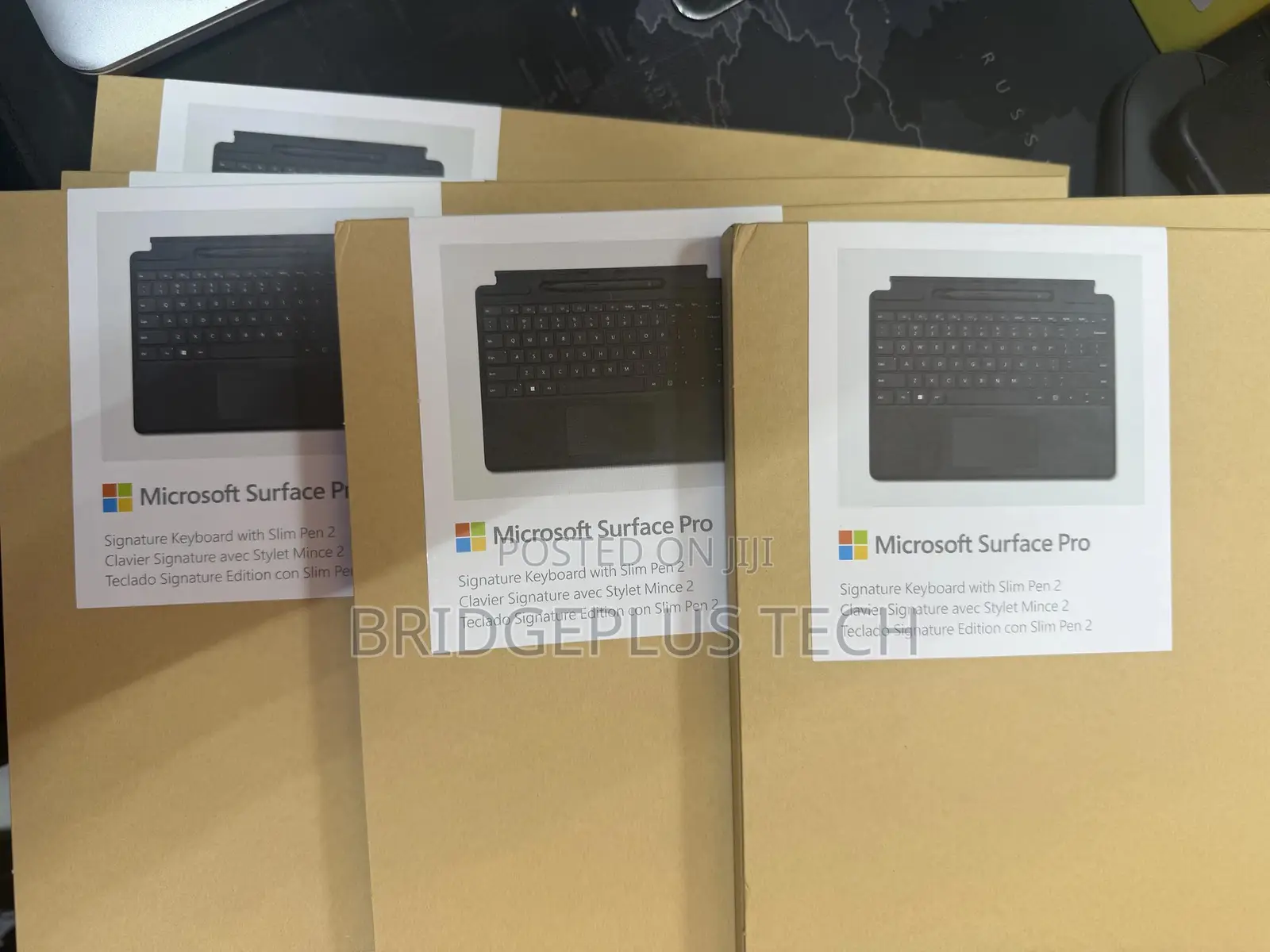 Microsoft Surface Pro Signature Keyboard Cover With Slim Pen 2 (Black)