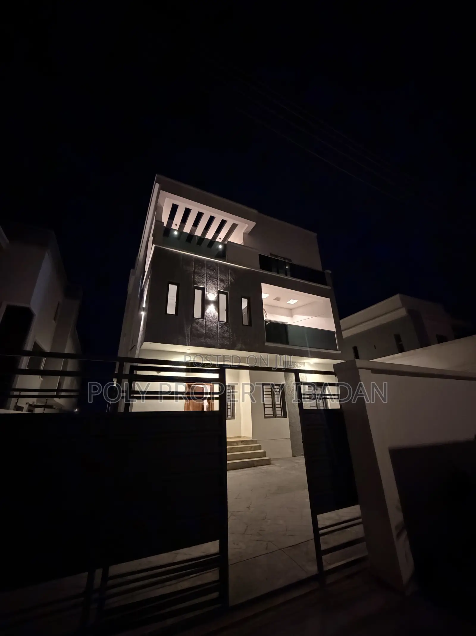 5bdrm Duplex in Kolapo Ishola Gra for sale