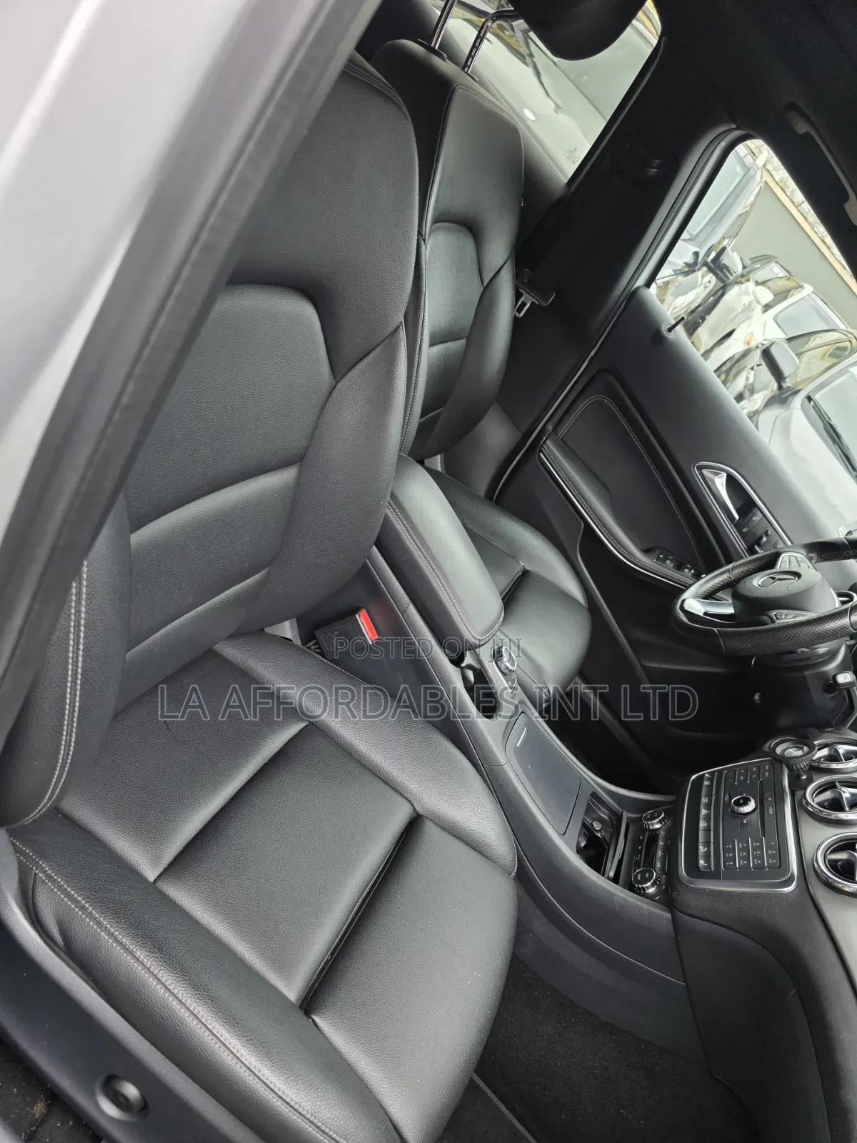 Mercedes-Benz GLA 250 2016 Silver