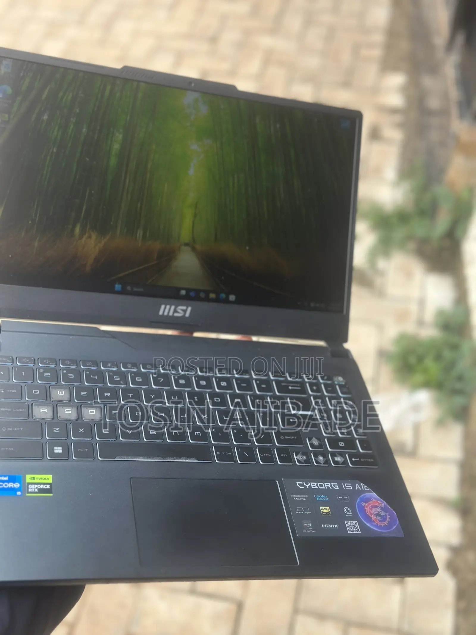 Laptop MSI Cyborg 15 16GB Intel Core i5 SSD 512GB