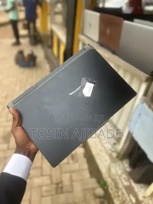 Laptop MSI Cyborg 15 16GB Intel Core i5 SSD 512GB