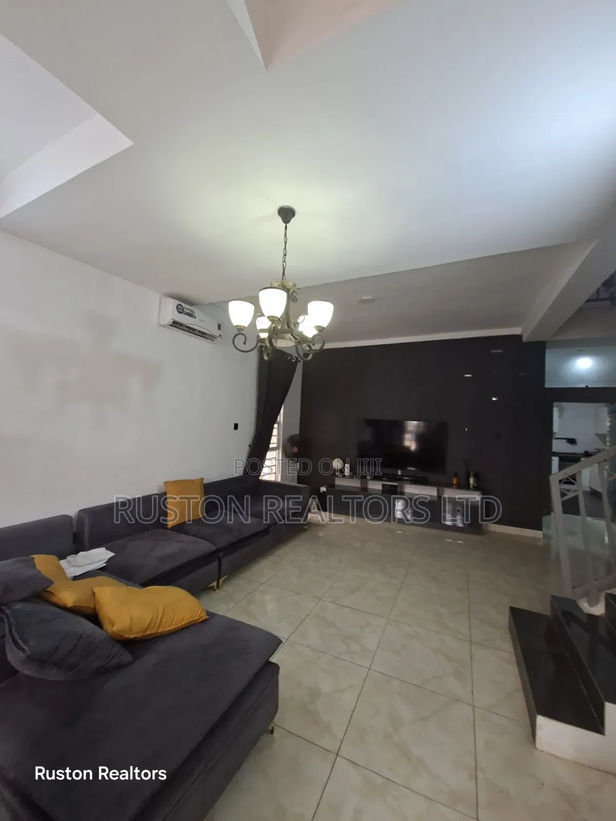 Furnished 5bdrm Duplex in Carlton Gate Estate, Akobo for rent