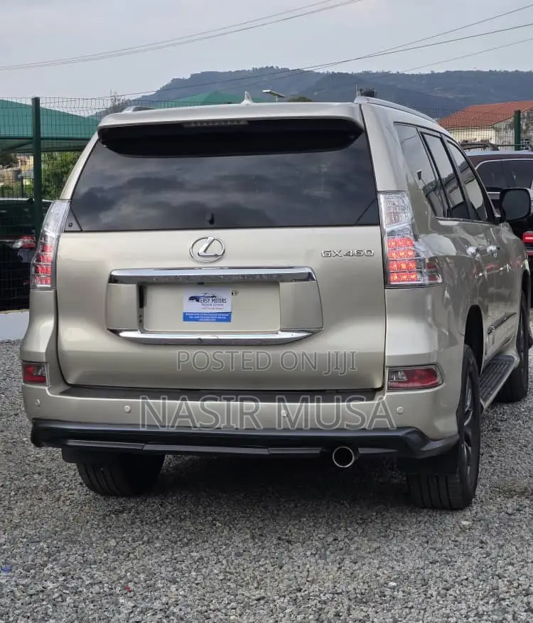 Lexus GX 2019 Gold