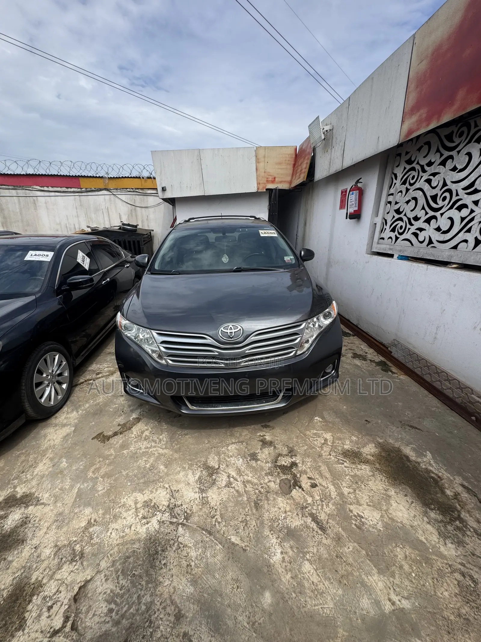 Toyota Venza V6 2010 Gray