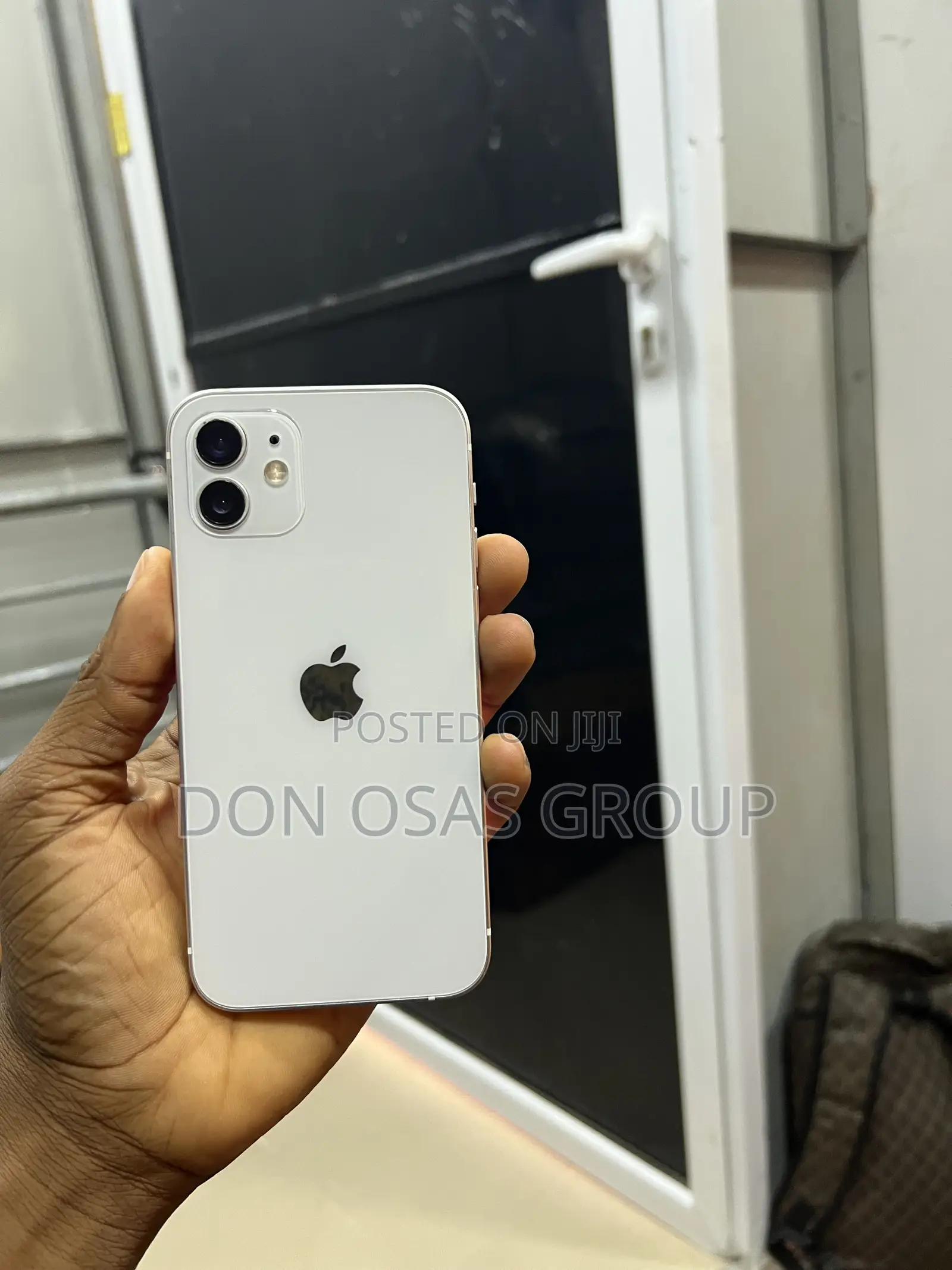 Apple iPhone 12 64 GB White