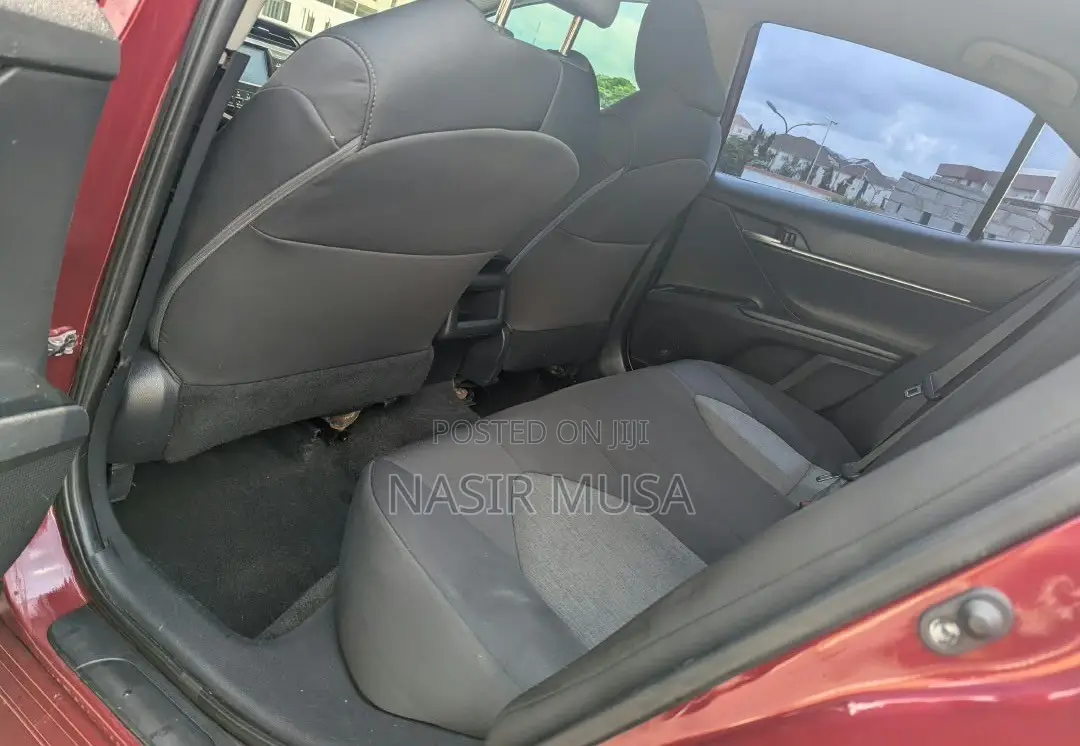 Toyota Camry 2018 Red