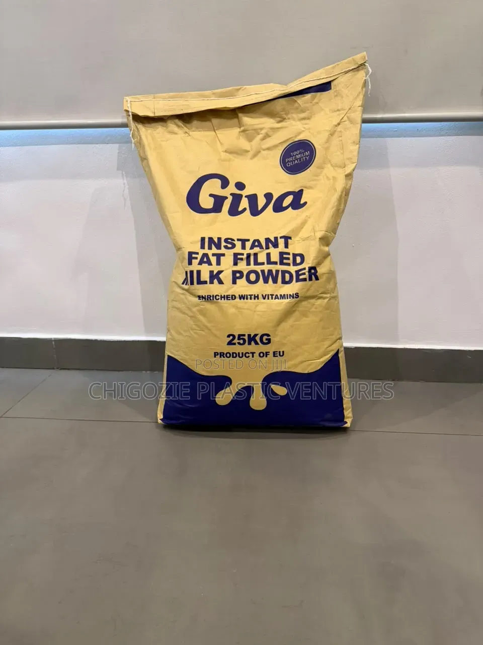 Give Instant Fat Filled Milk Powder