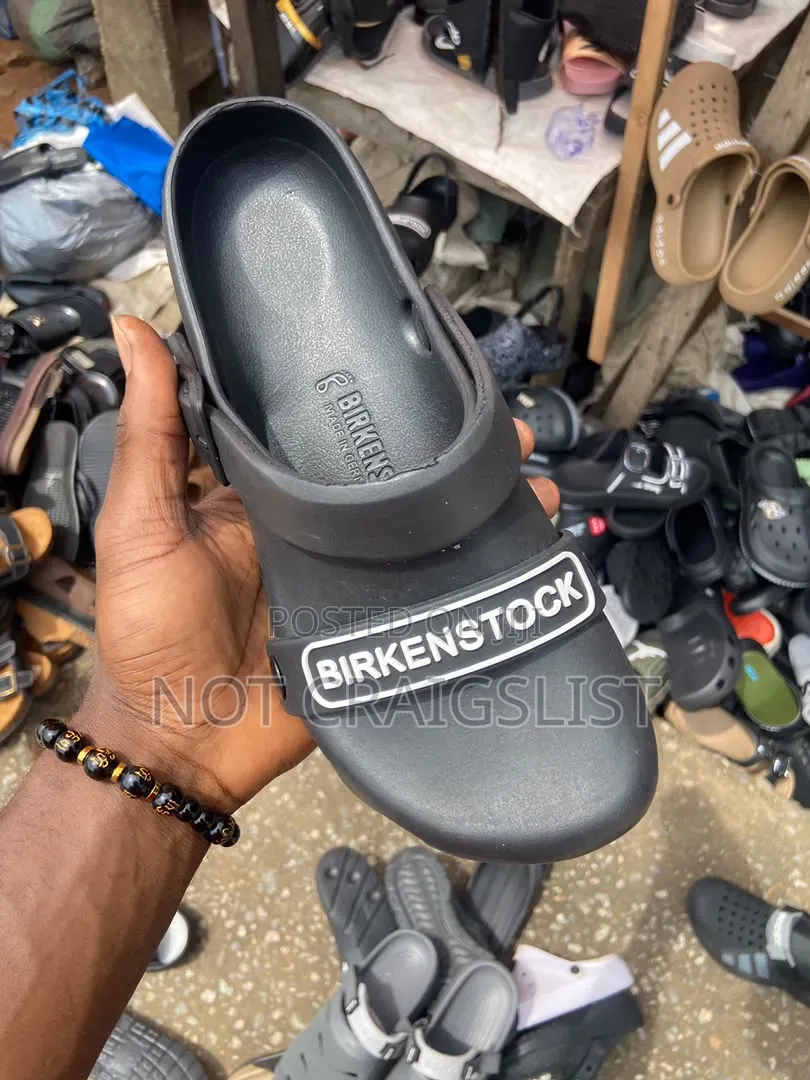 Comfy Crocs Slippers Size 40–45 + Pay on Delivery Lagos+FastDelivery