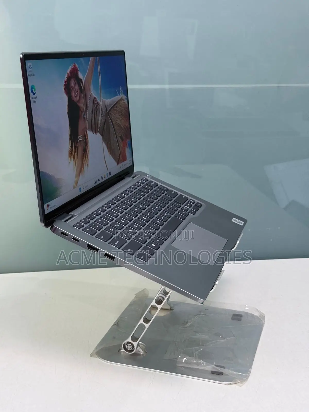 Laptop Dell Latitude 9410 2-in-1 16GB Intel Core i7 SSD 512GB
