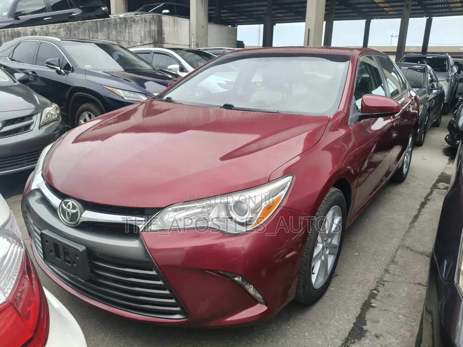 Toyota Camry LE 4dr Sedan (2.5L 4cyl 6A) 2016 Red