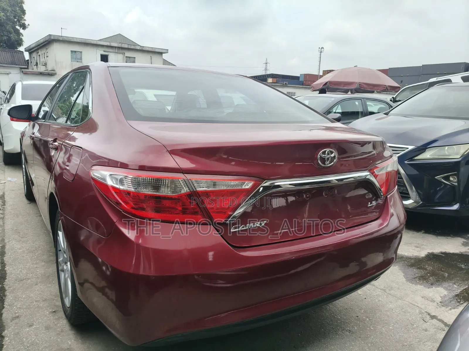 Toyota Camry LE 4dr Sedan (2.5L 4cyl 6A) 2016 Red