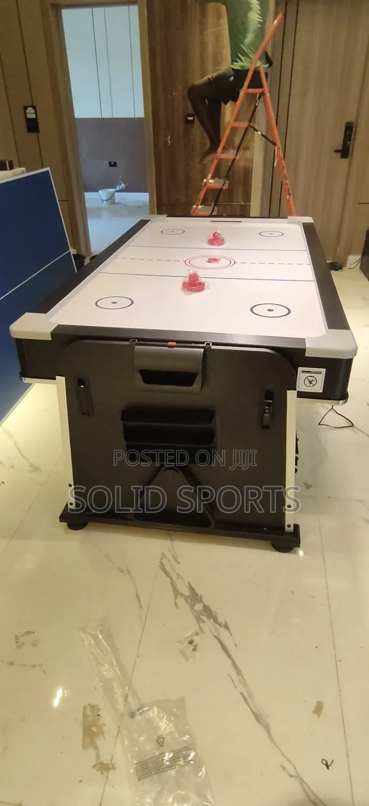 Original Solid 4in1 Table With Air Hockey / Tennis / Snooker Board / .