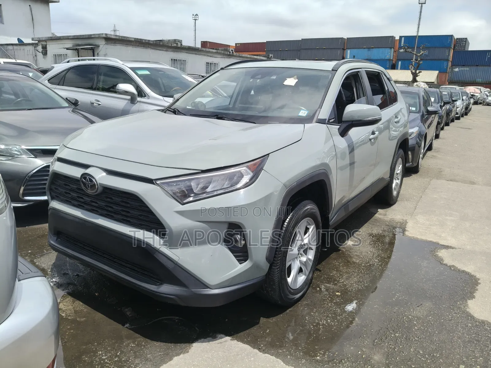 Toyota RAV4 XLE 2021 Green