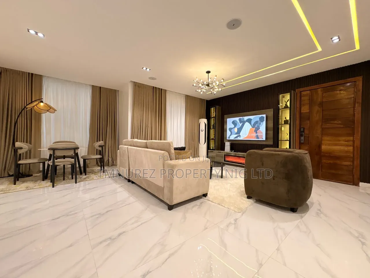 Furnished 3bdrm Apartment in Lekki Phase 1 for rent