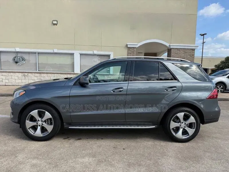 Mercedes-Benz GLE-Class 2017 Gray