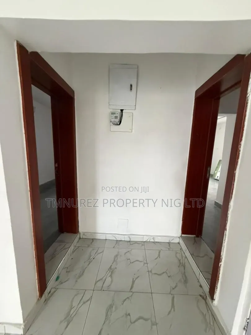1bdrm Shared Apartment in Ikota for rent