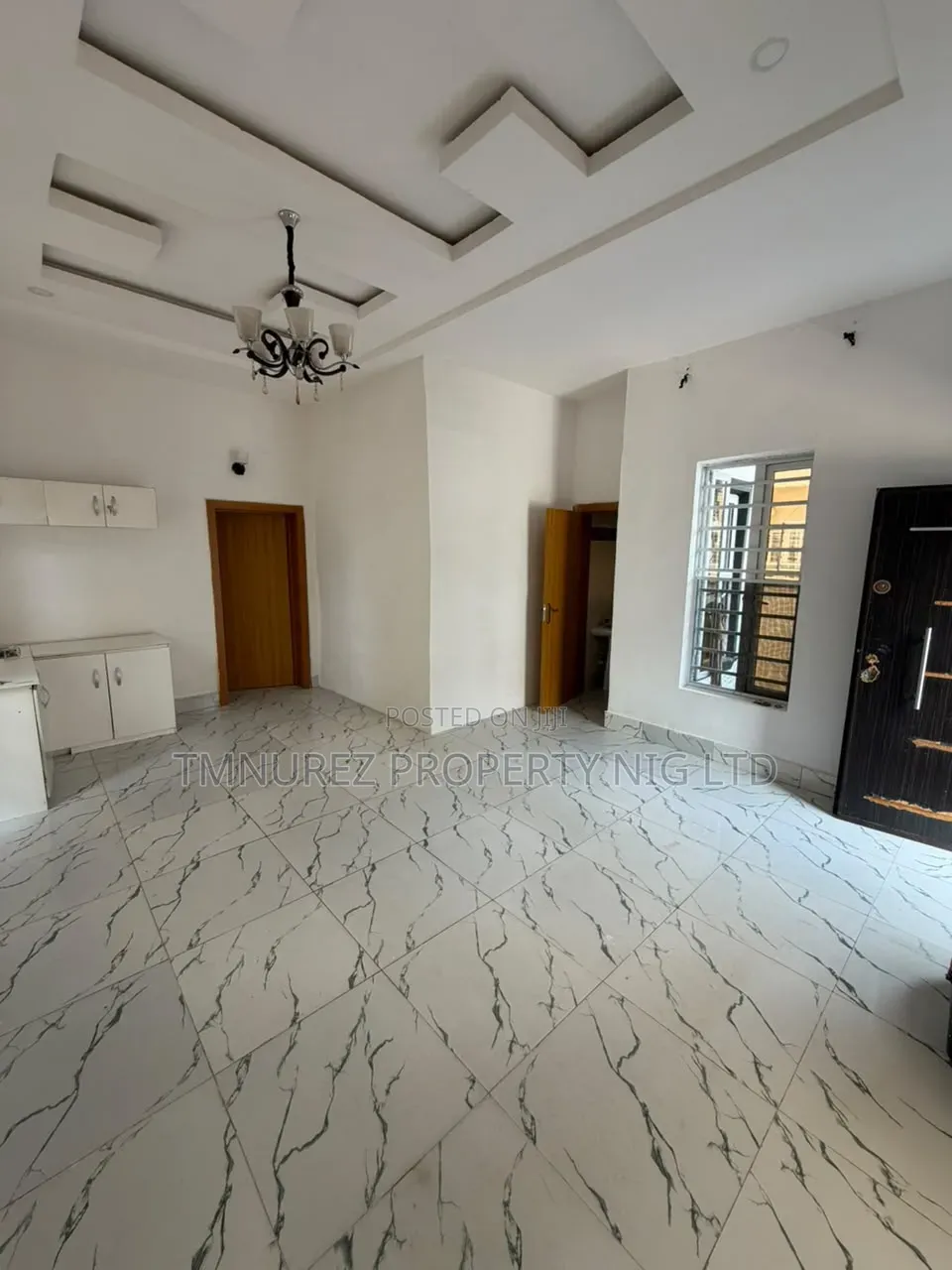 Mini Flat in Ikota for rent