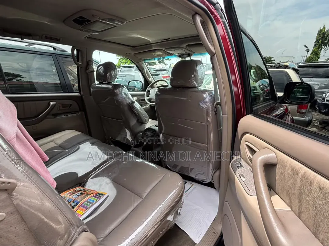 Toyota Sequoia Limited 4dr SUV 4WD (4.7L 8cyl 5A) 2007 Red