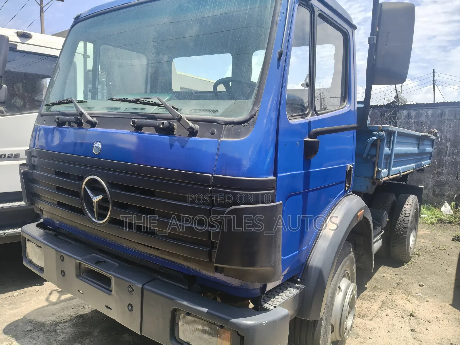 Mercedes Benz Tipper Flat Face 2007 Blue