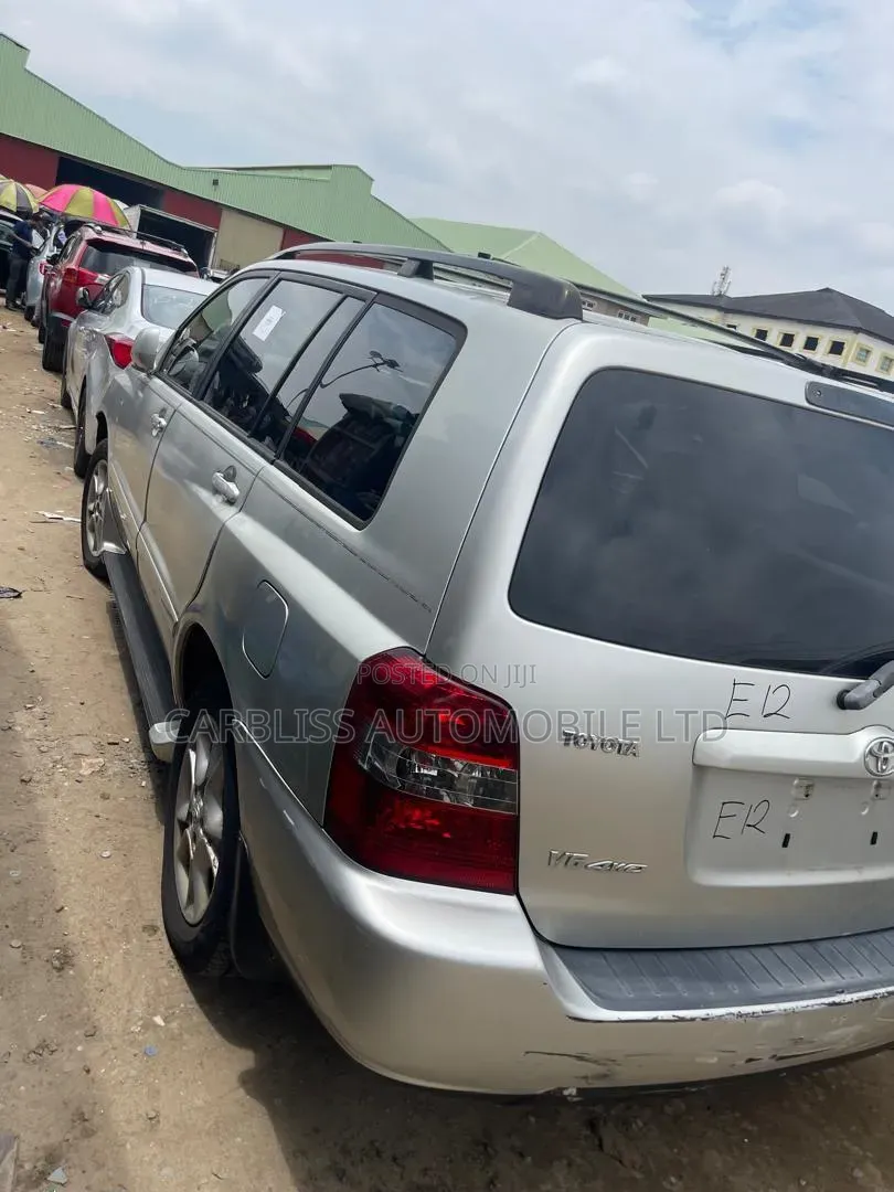 Toyota Highlander 2005 Silver