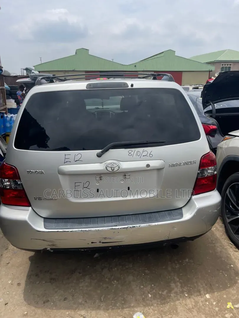 Toyota Highlander 2005 Silver
